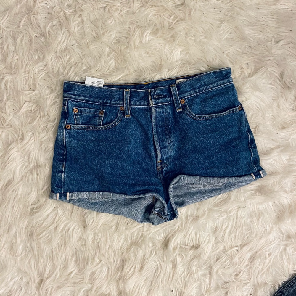 Levi Shorts